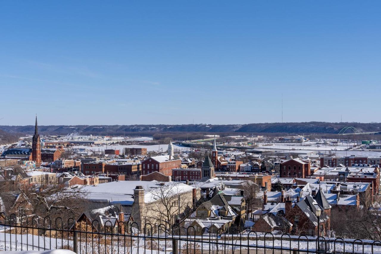 Dubuque'S Front Porch, Historic Charmer, Walk Downtown ภายนอก รูปภาพ